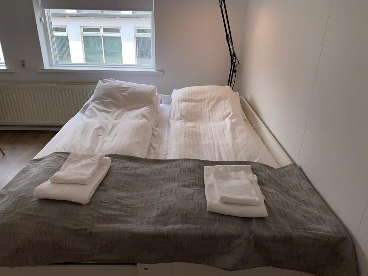 Day Dream Townhall Square Apartments Akureyri Esterno foto